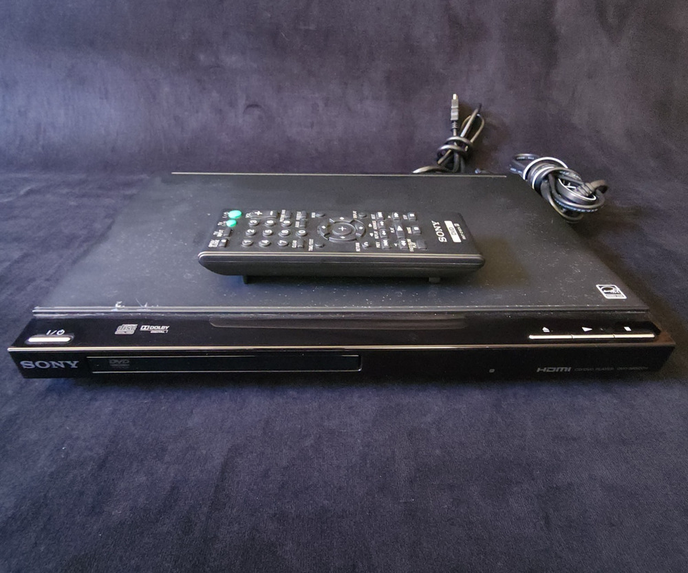 Sony DVP-SR500H DVD/CD Player Black Stereo Audio L/R RCA 2011 DVD Player CD